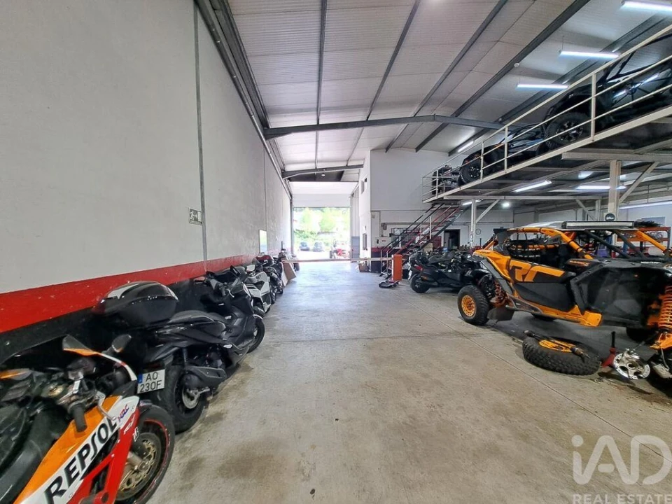 Armazém para Venda em Ponte da Barca, V.N. Muía, Paço Vedro Magalhães Foto 11