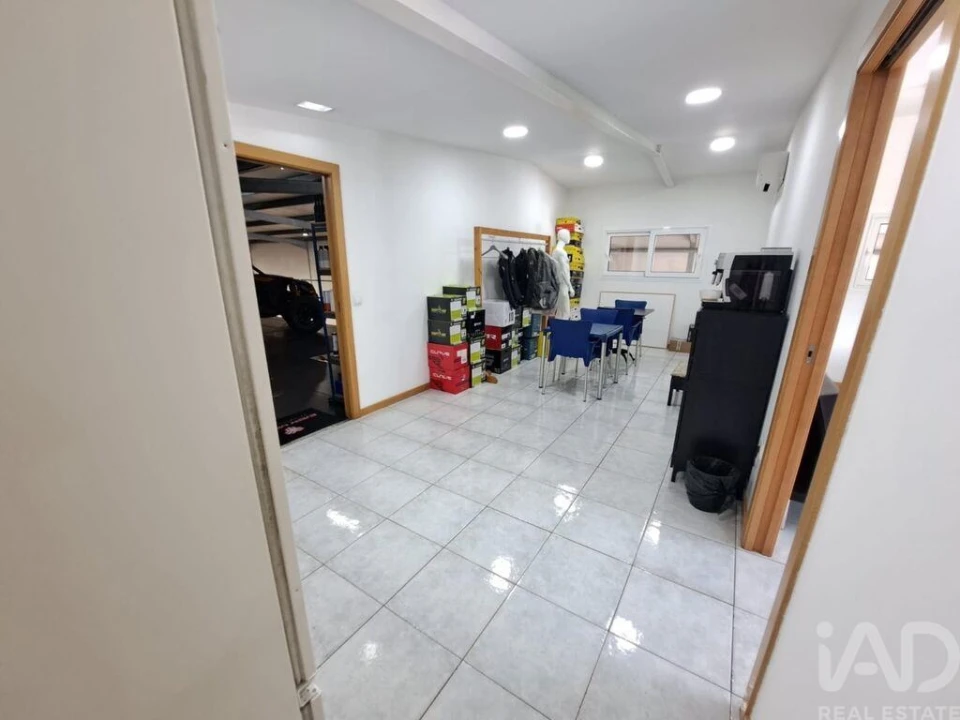 Armazém para Venda em Ponte da Barca, V.N. Muía, Paço Vedro Magalhães Foto 27