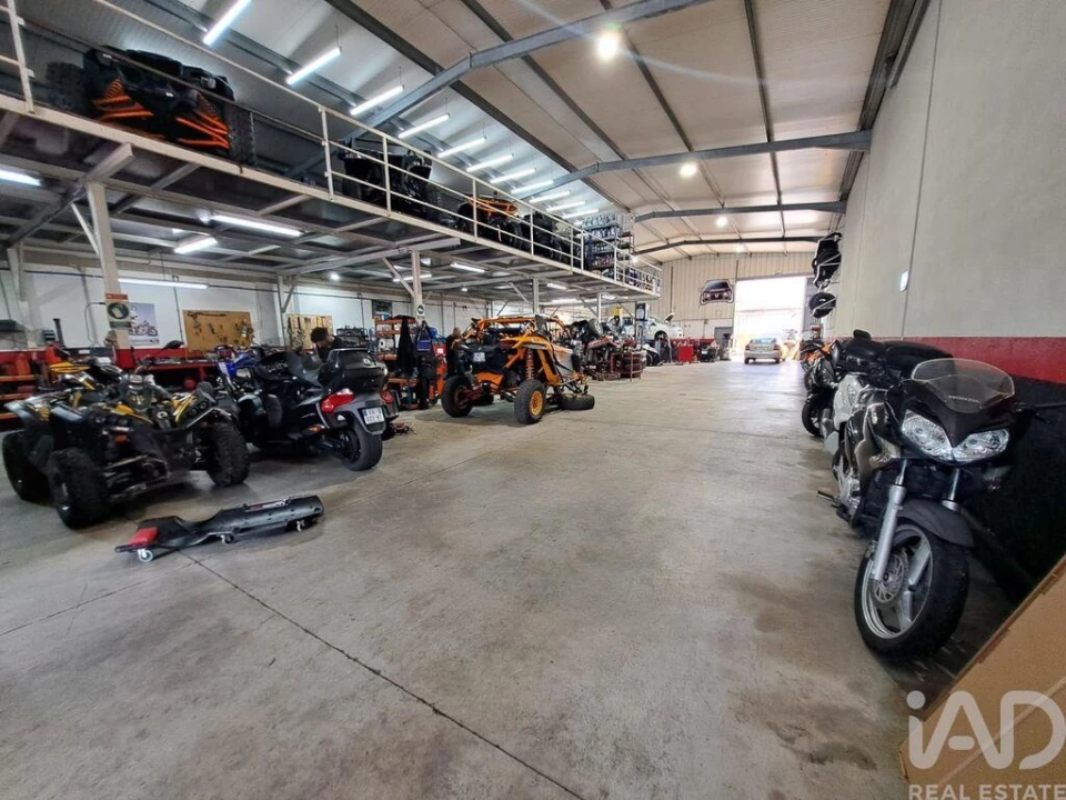 Armazém para Venda em Ponte da Barca, V.N. Muía, Paço Vedro Magalhães Foto 16