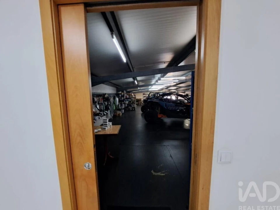 Armazém para Venda em Ponte da Barca, V.N. Muía, Paço Vedro Magalhães Foto 26