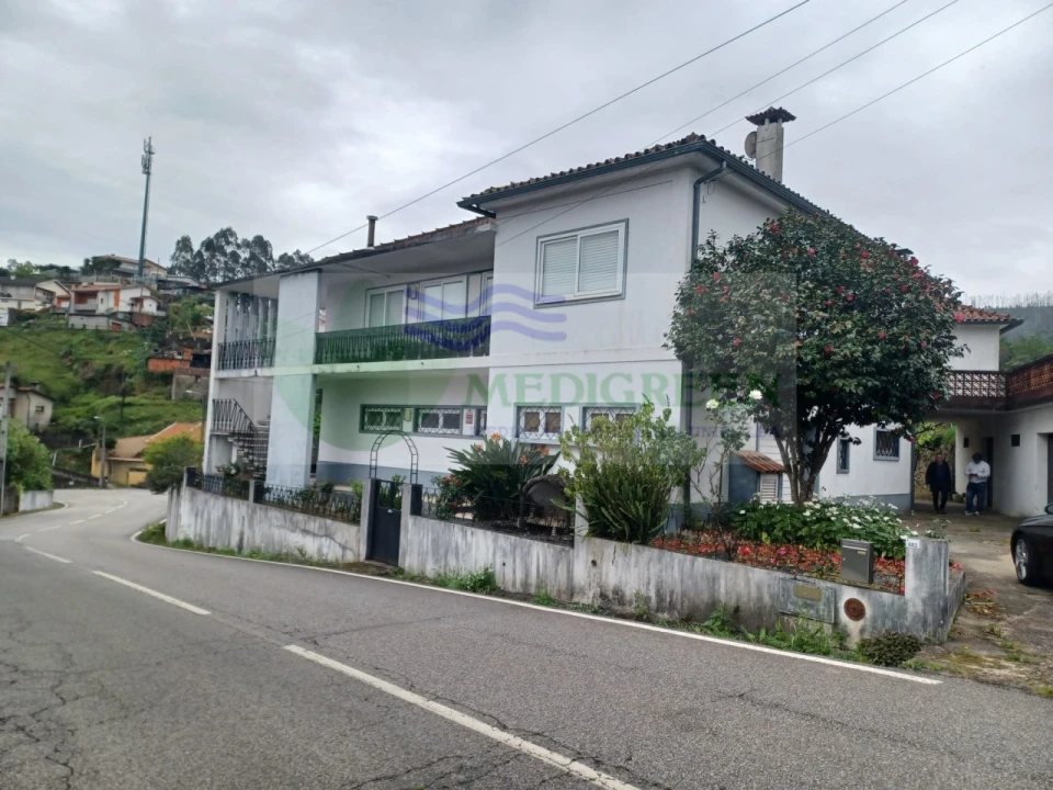 Moradia T4 para Venda em Pessegueiro do Vouga Foto 46