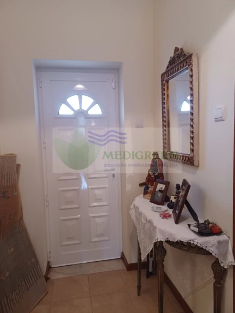 Moradia T4 para Venda em Pessegueiro do Vouga