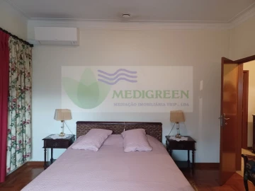 Moradia T4 para Venda em Pessegueiro do Vouga