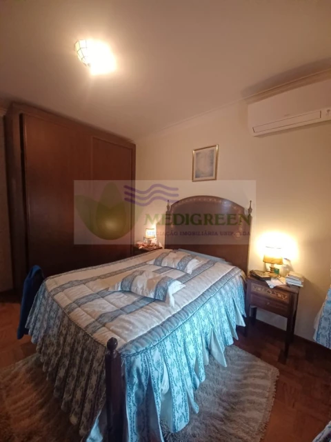 Moradia T4 para Venda em Pessegueiro do Vouga