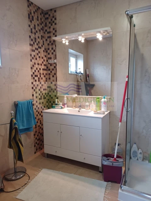 Moradia T4 para Venda em Pessegueiro do Vouga