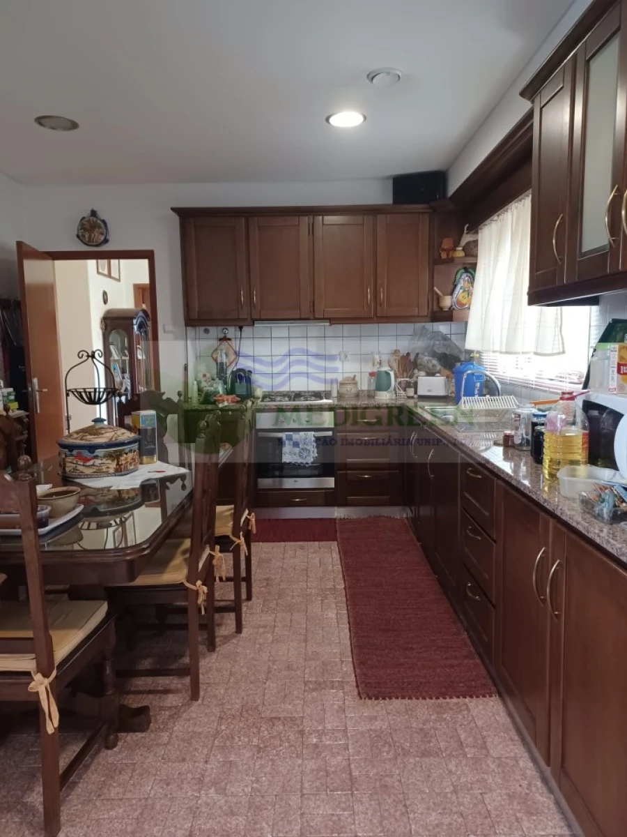 Moradia T4 para Venda em Pessegueiro do Vouga Foto 4