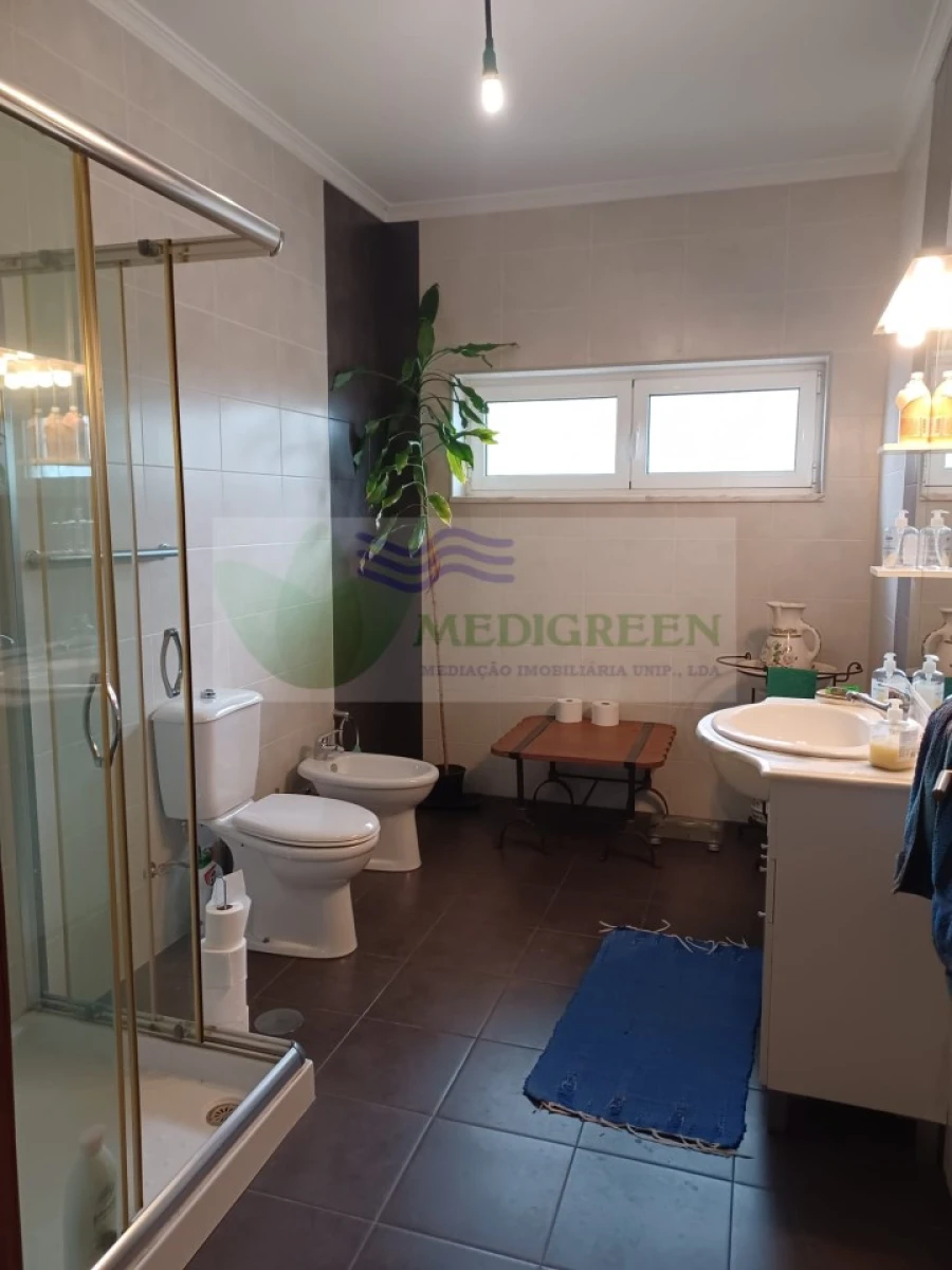 Moradia T4 para Venda em Pessegueiro do Vouga Foto 29