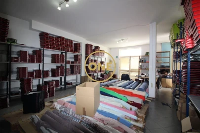 Loja para Venda em Esmeriz e Cabeçudos