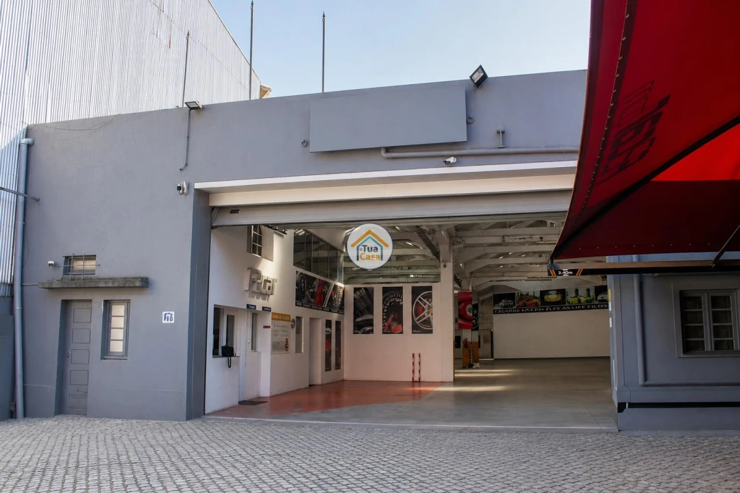 Armazém para Venda em Campanhã Foto 6