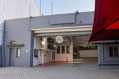 Armazém para Venda em Campanhã