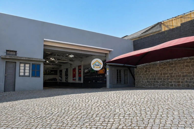 Armazém para Venda em Campanhã Foto 4