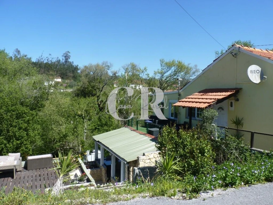 Moradia T4 para Venda em Freixianda, Ribeira do Fárrio e Formigais Foto 3