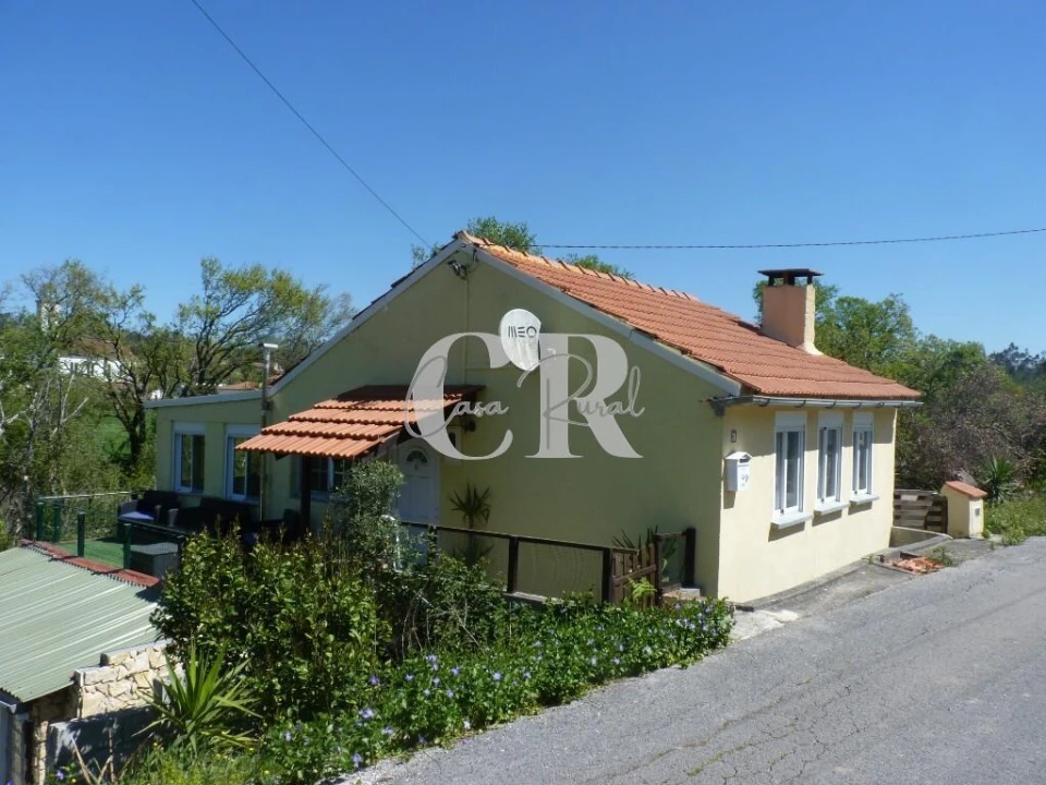 Moradia T4 para Venda em Freixianda, Ribeira do Fárrio e Formigais Foto 2