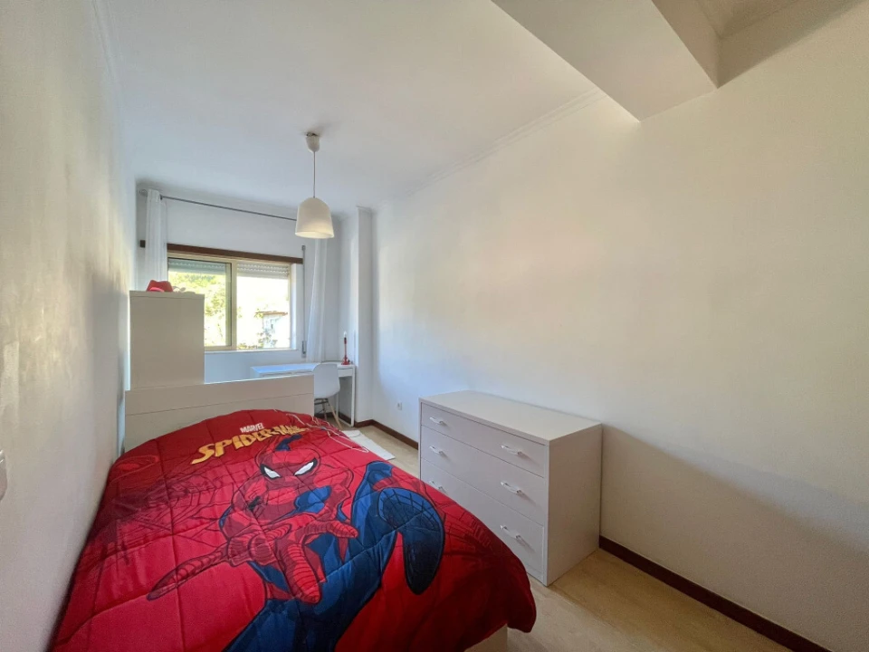 Apartamento T3 para Venda em Sé Nova, Santa Cruz, Almedina e São Bartolomeu Foto 8