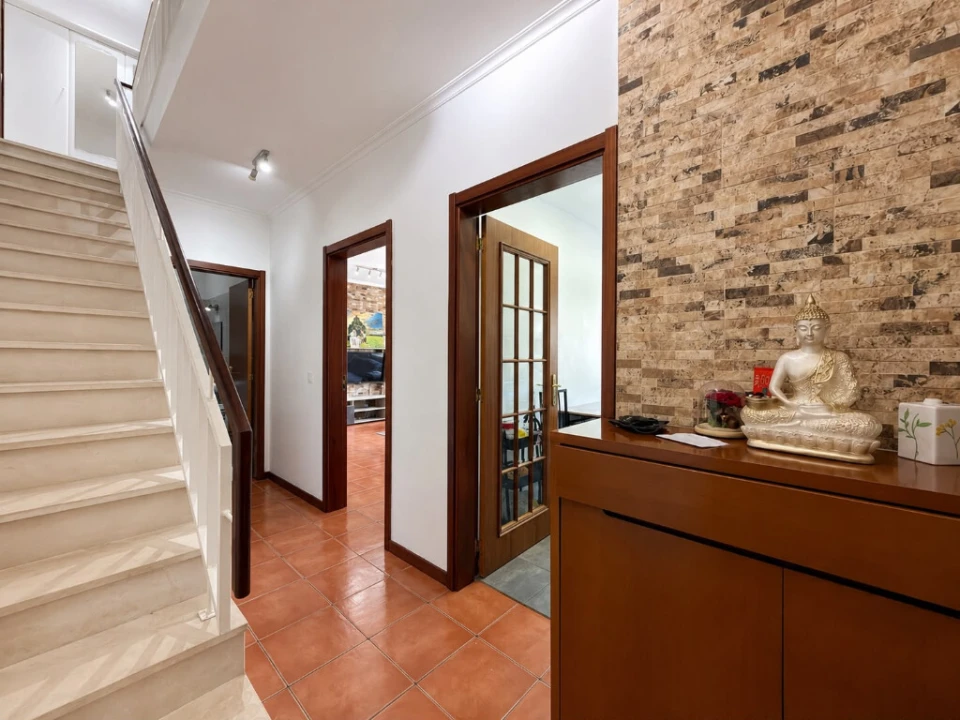 Apartamento T3 para Venda em Sé Nova, Santa Cruz, Almedina e São Bartolomeu Foto 2