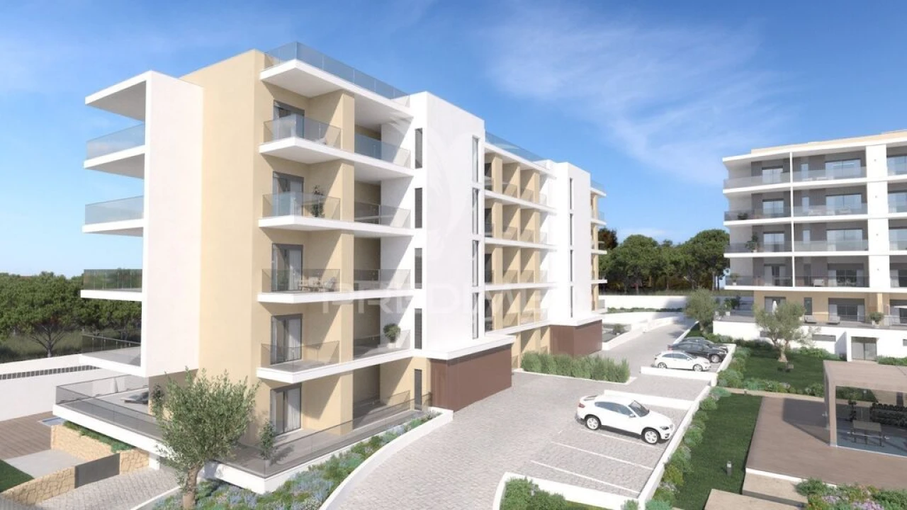 Apartamento T2 para Venda em Portimão Foto 9