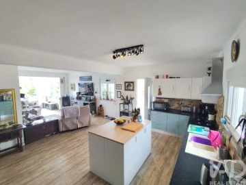 Moradia T6 para Venda em Cadaval e Pêro Moniz