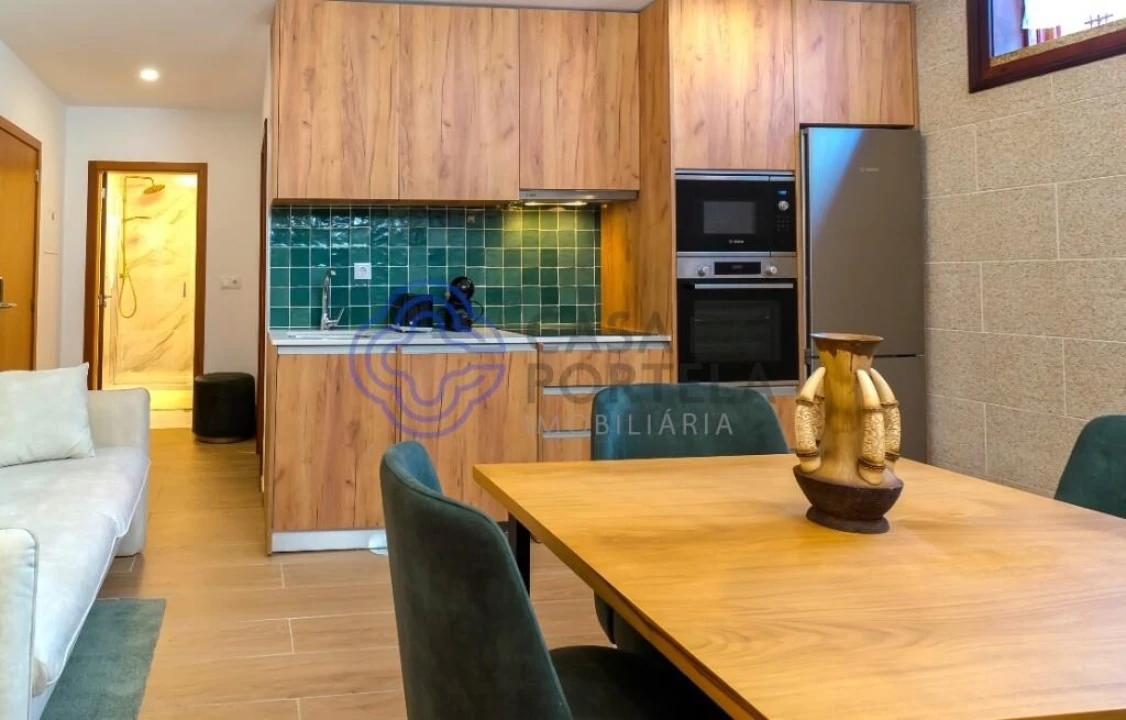 Moradia T9 para Venda em Frazão Arreigada Foto 18