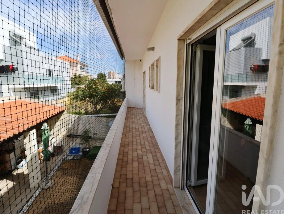 Moradia T7 para Venda em Ramada e Caneças Foto 12