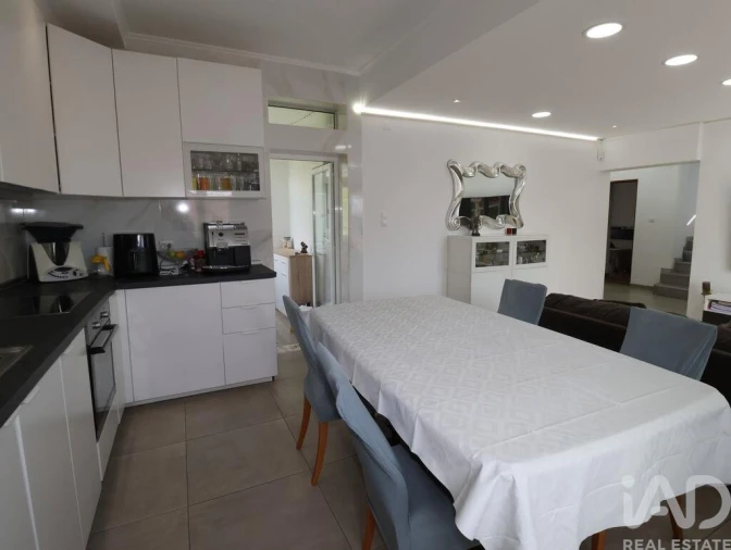 Moradia T7 para Venda em Ramada e Caneças Foto 16