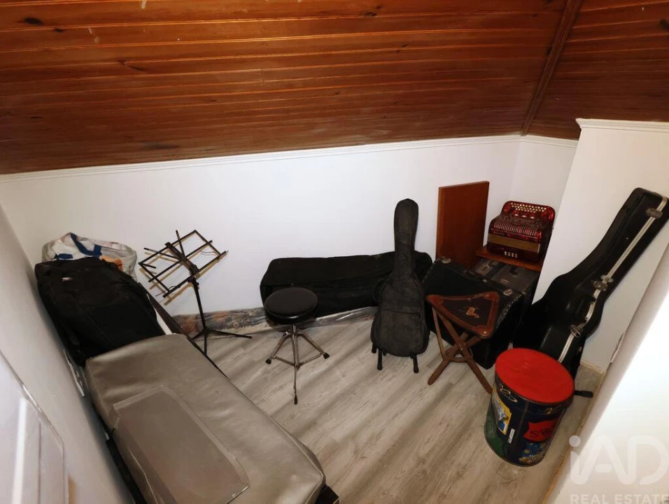 Moradia T7 para Venda em Ramada e Caneças Foto 10