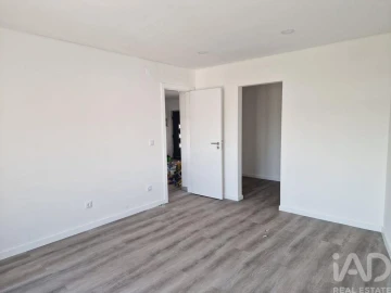 Moradia T4 para Venda em Bombarral e Vale Covo