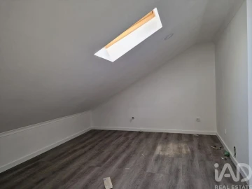 Moradia T4 para Venda em Bombarral e Vale Covo