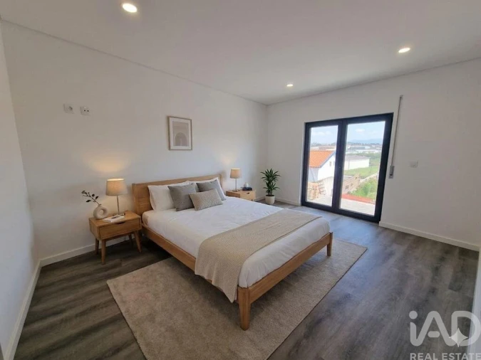 Moradia T4 para Venda em Bombarral e Vale Covo Foto 11