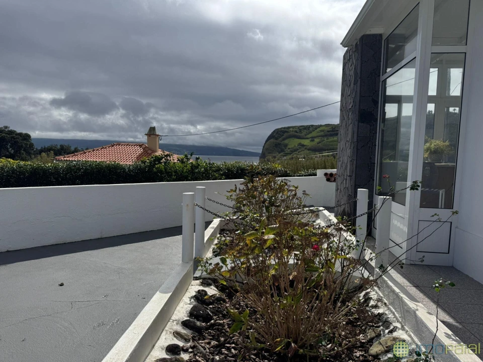 Moradia T2 para Venda em Praia do Almoxarife Foto 42