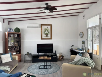 Moradia T2 para Venda em Praia do Almoxarife