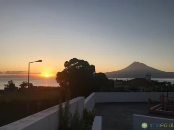 Moradia T2 para Venda em Praia do Almoxarife