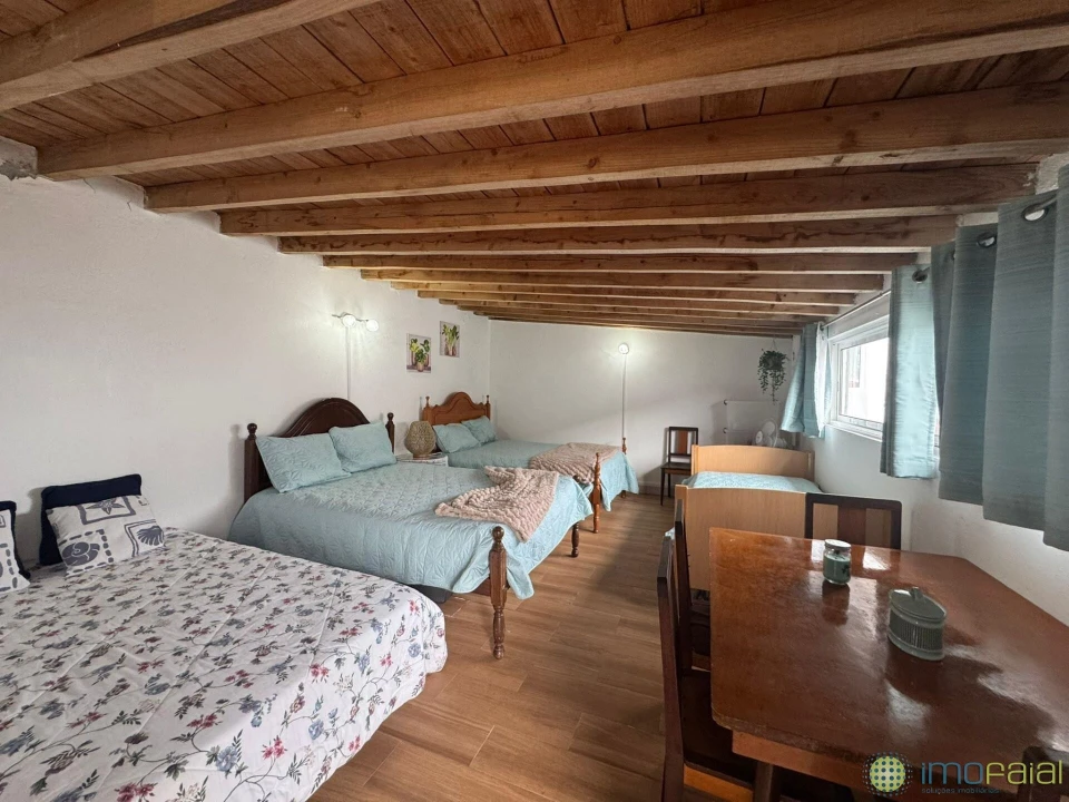 Moradia T2 para Venda em Praia do Almoxarife Foto 32