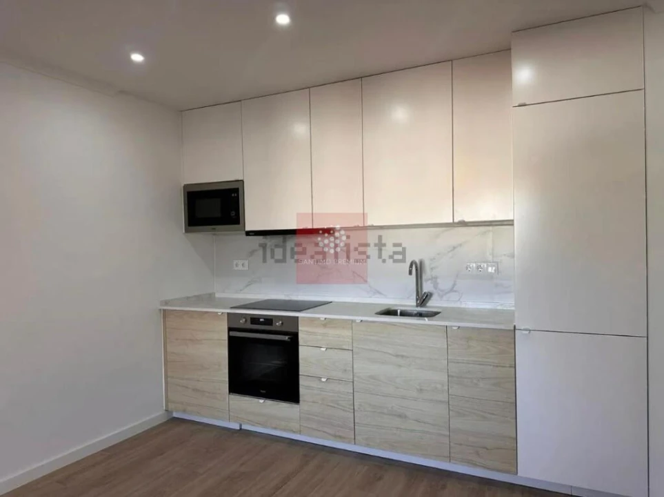 Apartamento T1 para Venda em Falagueira-Venda Nova Foto 1