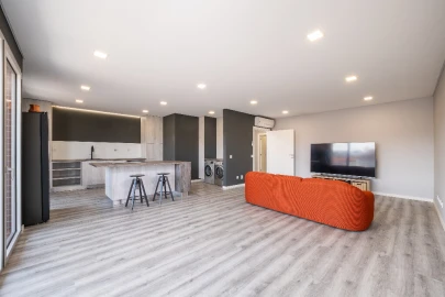 Apartamento T2 para Venda em Santo Antonio dos Olivais