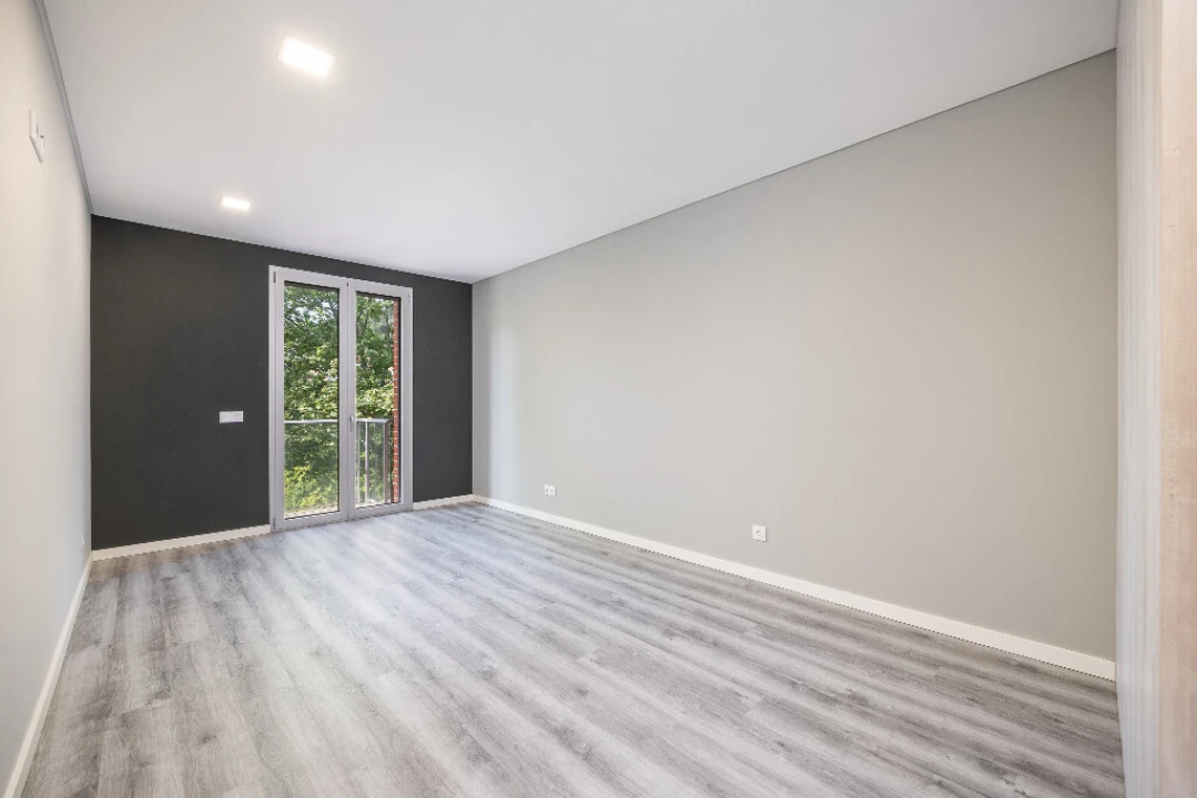 Apartamento T2 para Venda em Santo Antonio dos Olivais Foto 7