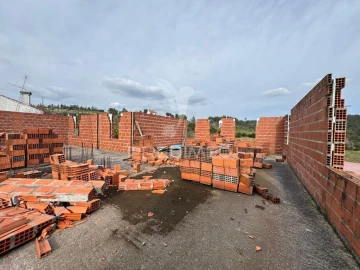 Terreno para Venda em Cardigos