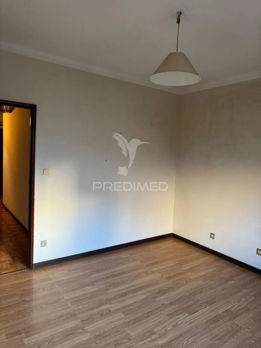 Apartamento T3 para Venda em Fafe Foto 3