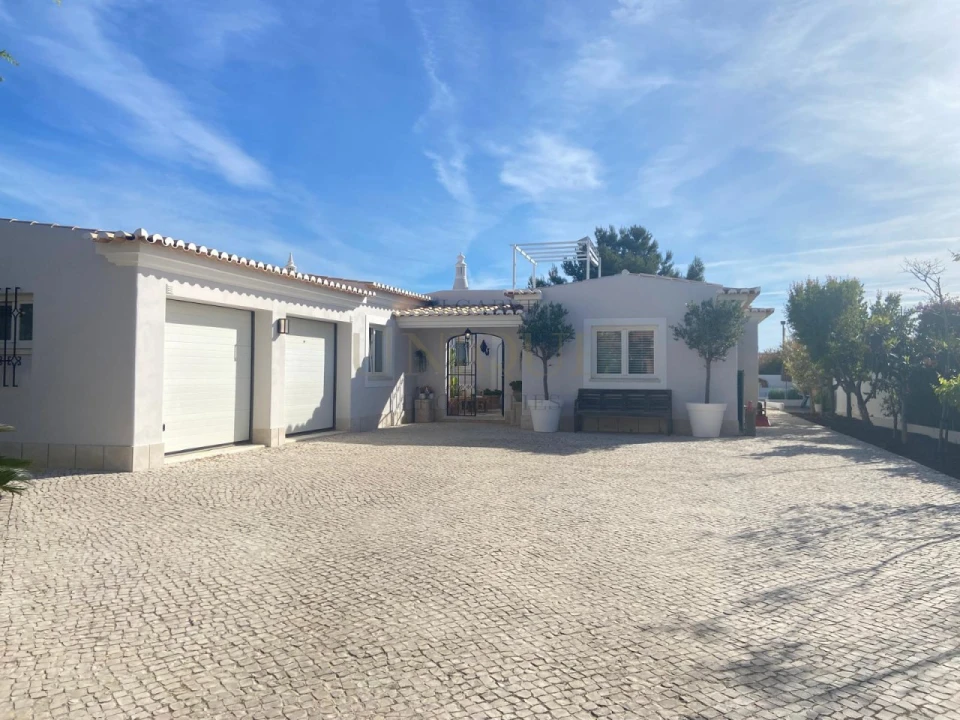 Moradia T3 para Venda em Lagos (São Sebastião e Santa Maria) Foto 15