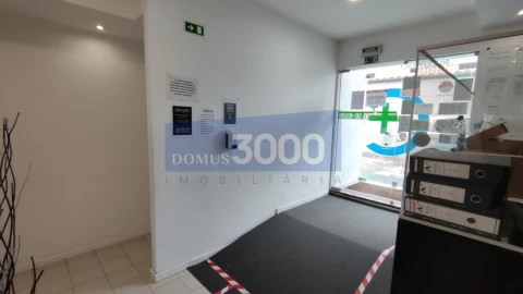 Loja para Venda em Nossa Senhora da Conceição, São Pedro e São Dinis