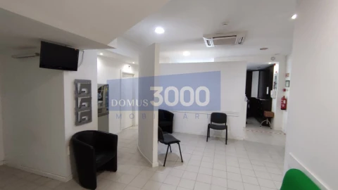 Loja para Venda em Nossa Senhora da Conceição, São Pedro e São Dinis