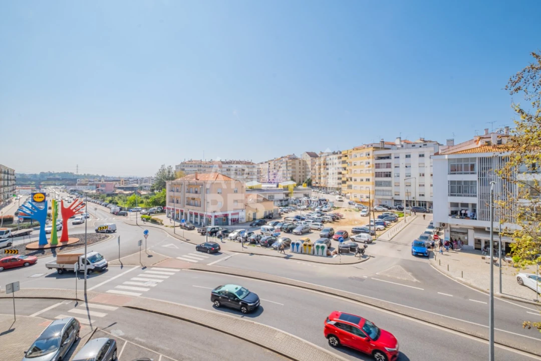 Apartamento T2 para Venda em Amora Foto 34