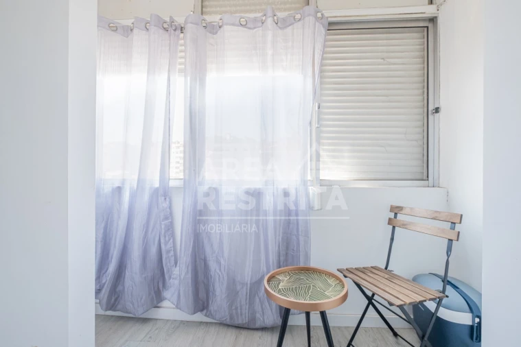 Apartamento T2 para Venda em Amora Foto 17