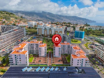 Apartamento T3 para Arrendamento em São Martinho