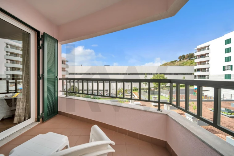 Apartamento T3 para Arrendamento em São Martinho Foto 28