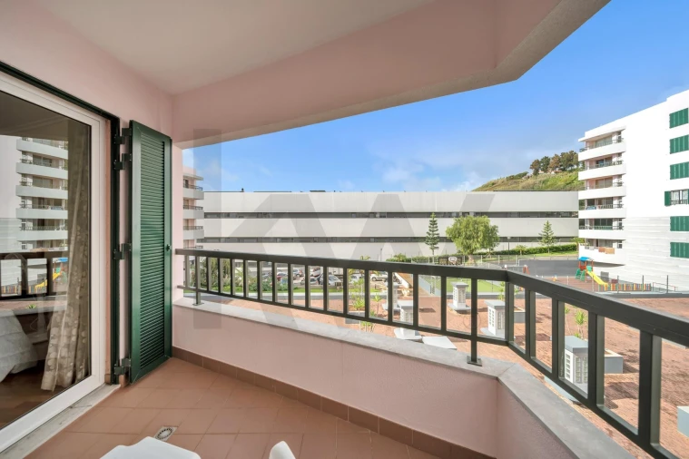 Apartamento T3 para Arrendamento em São Martinho Foto 29