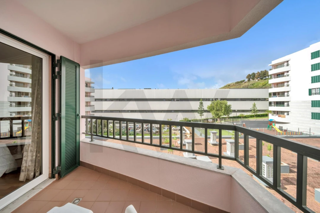 Apartamento T3 para Arrendamento em São Martinho Foto 29