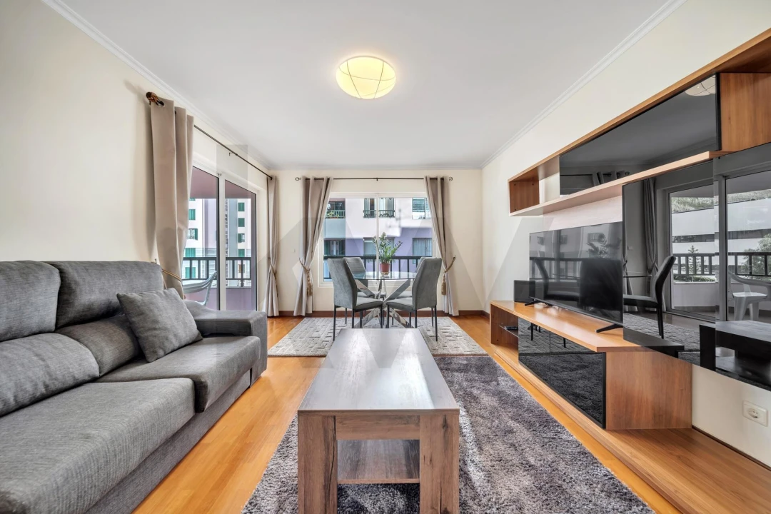 Apartamento T3 para Arrendamento em São Martinho Foto 12