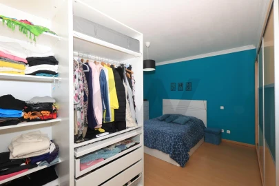 Moradia T3 para Venda em Ferreiras