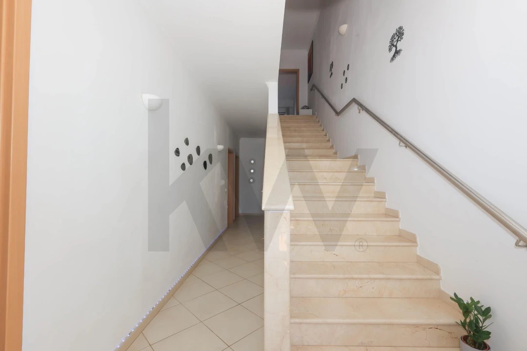 Moradia T3 para Venda em Ferreiras Foto 20