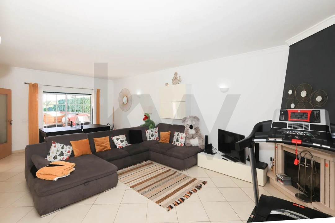 Moradia T3 para Venda em Ferreiras Foto 12